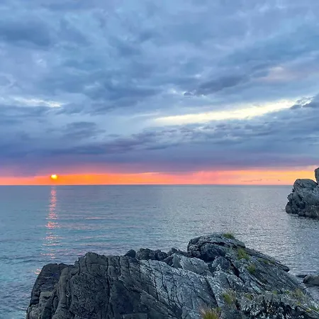 2 Bedroom Lovely In Casa vacanze