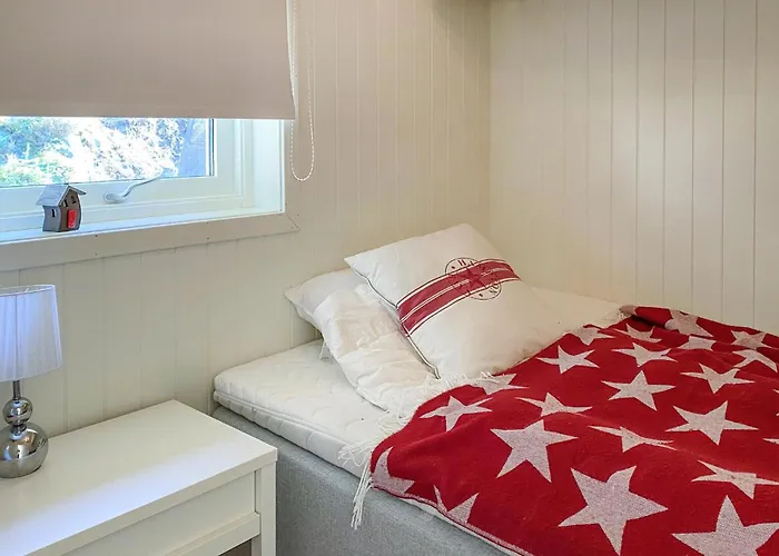 2 Bedroom Lovely In *